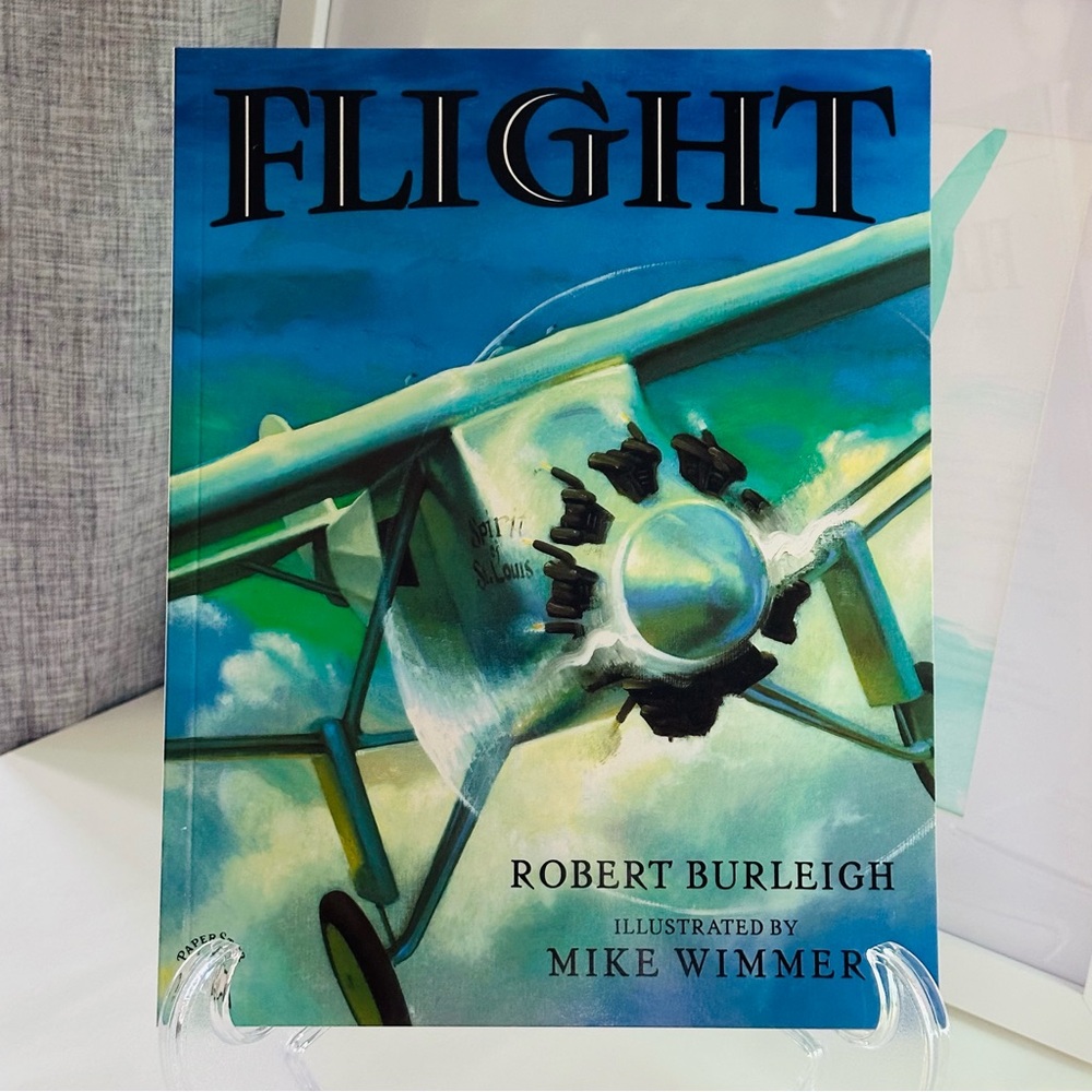 Flight ✈️ Robert Burleigh Paperback Picture Book